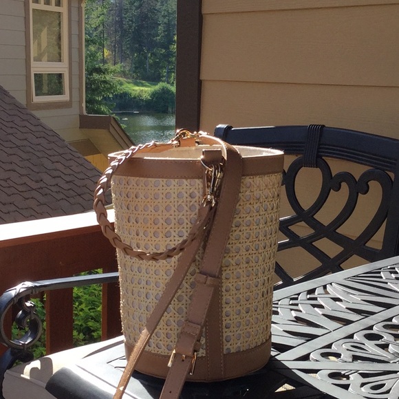 Tommy Bahama Accessories - Tommy Bahama Bucket Purse